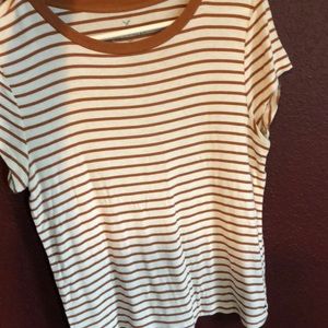 American Eagle soft and sexy tee